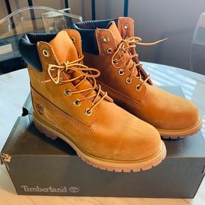 Timberland Waterproof Leather Boot. SZ 7.
